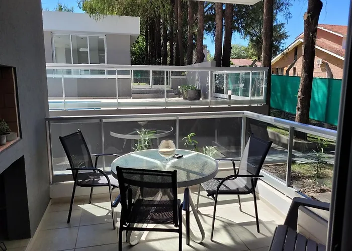 Departamento Impecable ,Complejo Cerrado, Asador Y Pileta